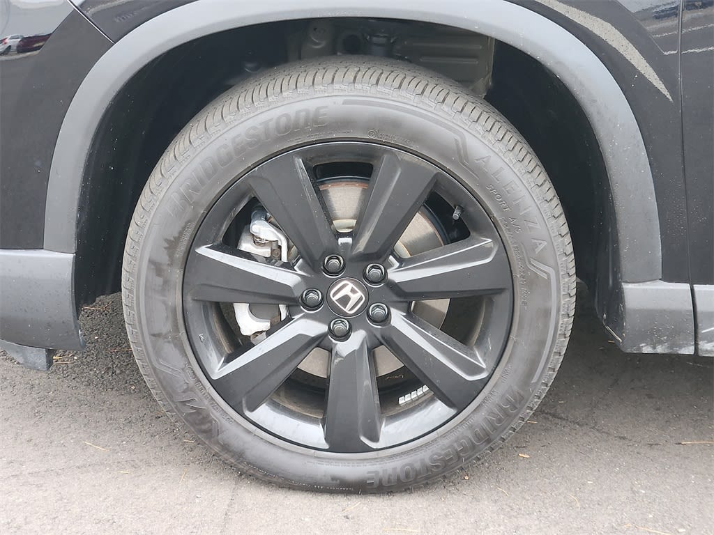 2025 Honda Pilot Black Edition 8