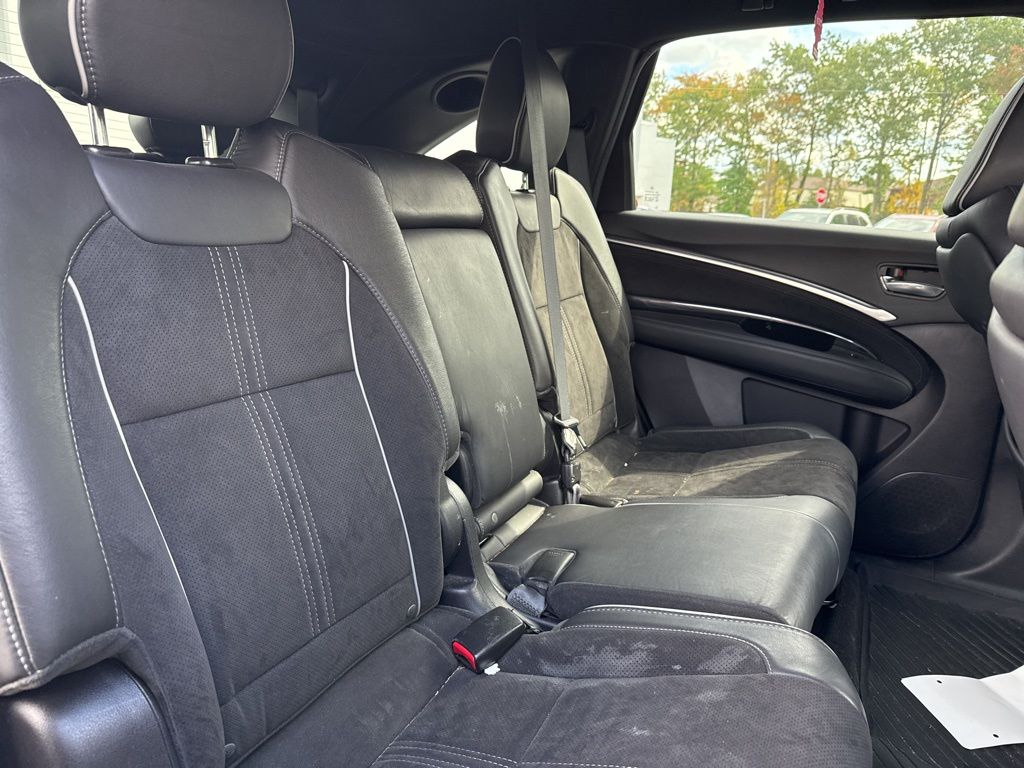 Thumbnail: 2019 Acura MDX - 19