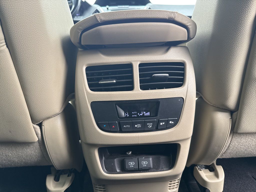 Thumbnail: 2019 Acura MDX - 27