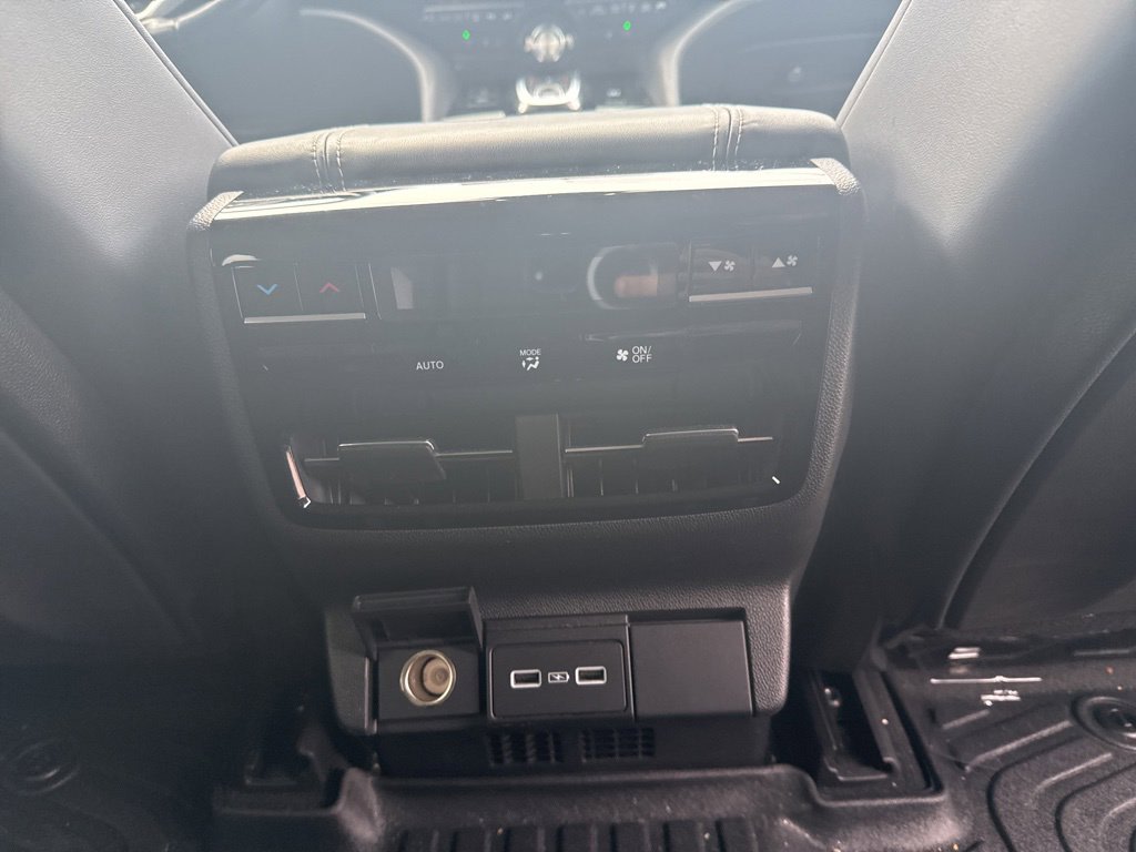 Thumbnail: 2022 Acura MDX - 25