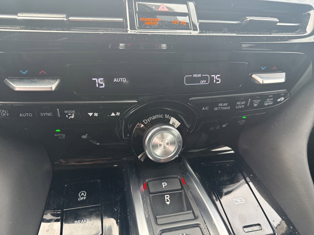 Thumbnail: 2022 Acura MDX - 15