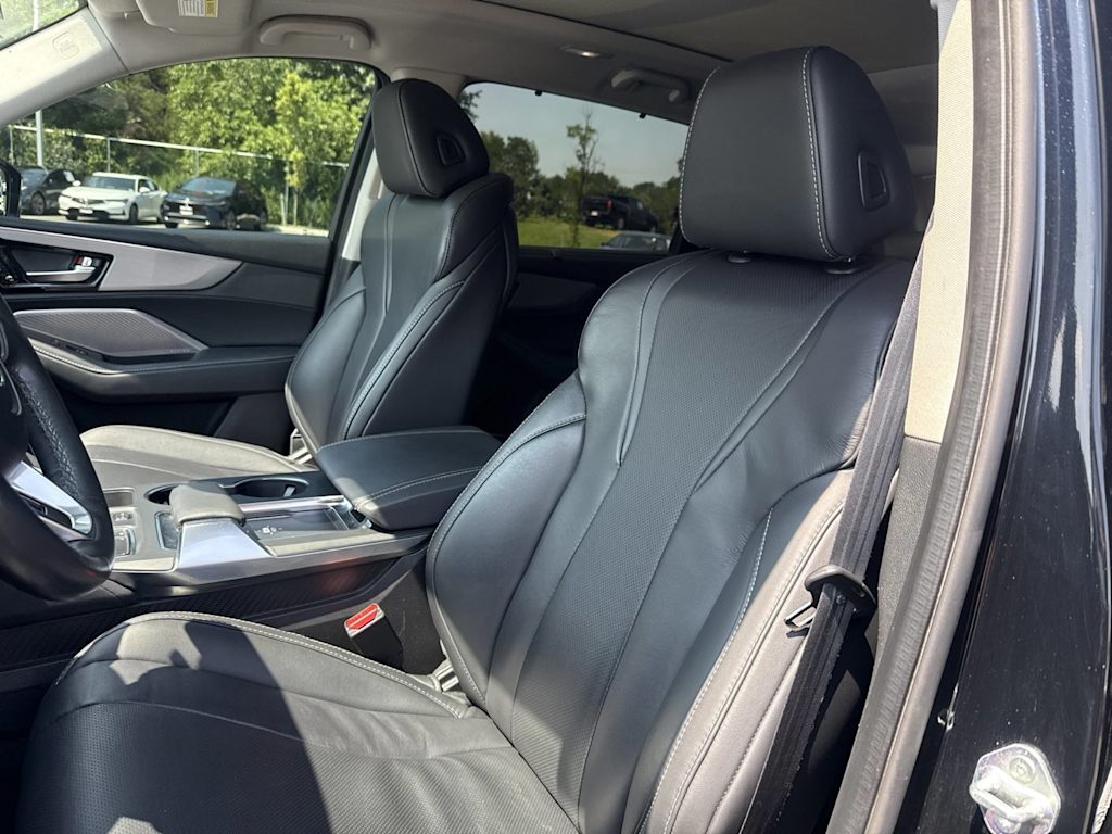 Thumbnail: 2024 Acura MDX - 8