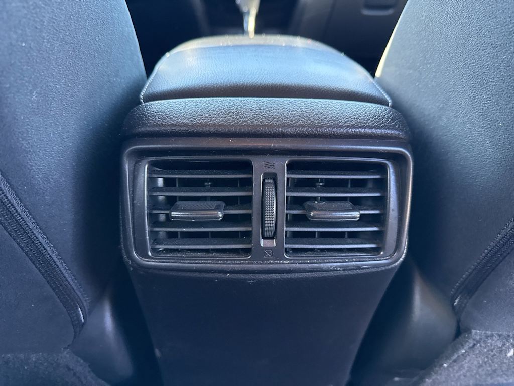 Thumbnail: 2016 Nissan Rogue - 24