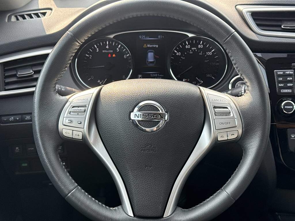 Thumbnail: 2015 Nissan Rogue - 12