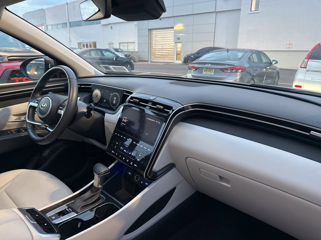 Thumbnail: 2024 Hyundai Tucson - 8