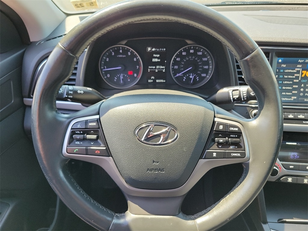 2017 Hyundai Elantra Limited Edition 9
