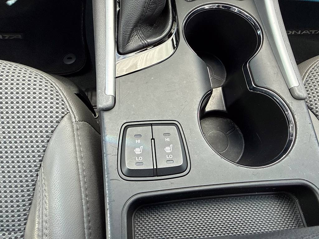 Thumbnail: 2014 Hyundai Sonata - 21