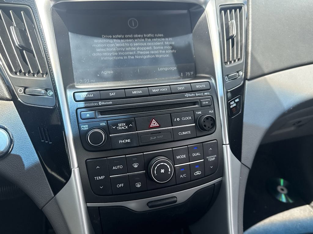 Thumbnail: 2014 Hyundai Sonata - 13