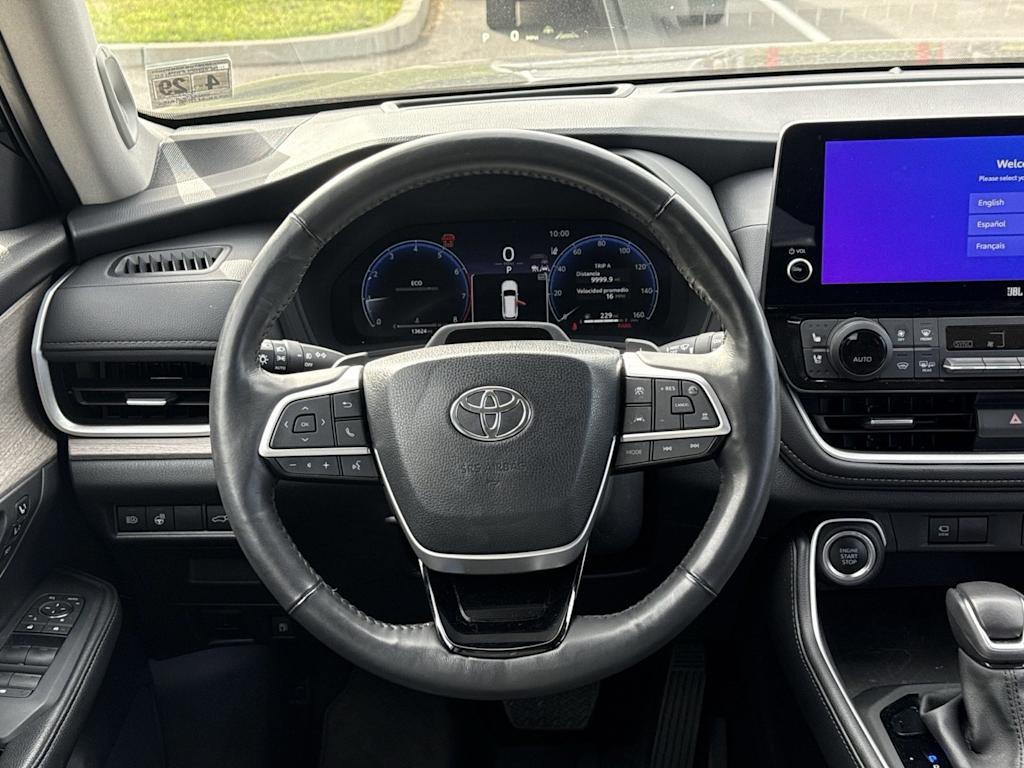 Thumbnail: 2024 Toyota Grand Highlander - 11