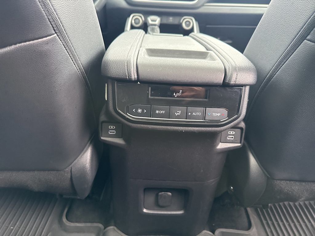 Thumbnail: 2025 Toyota Grand Highlander - 29