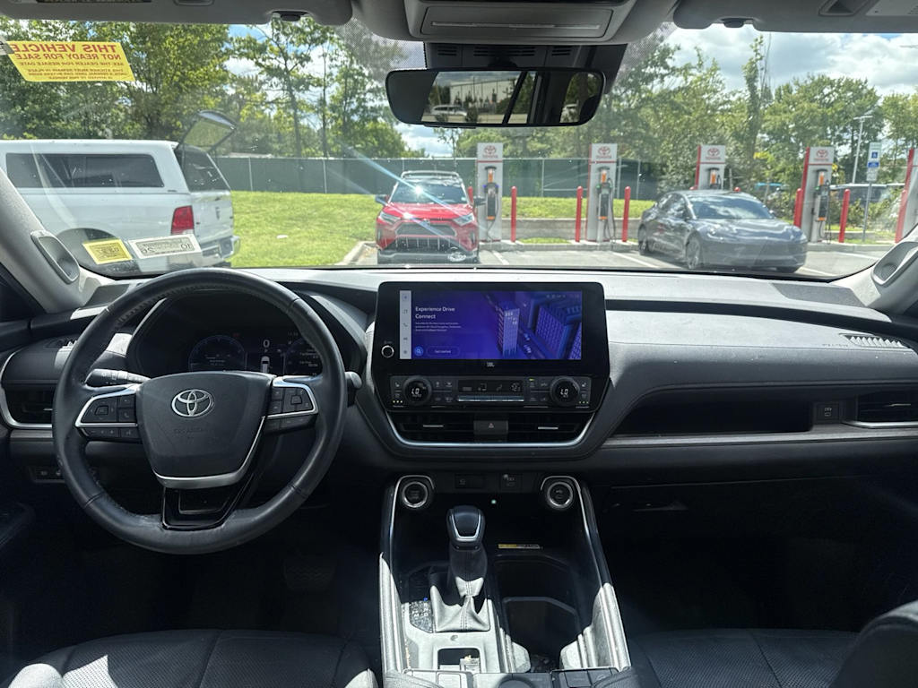 Thumbnail: 2024 Toyota Grand Highlander - 13