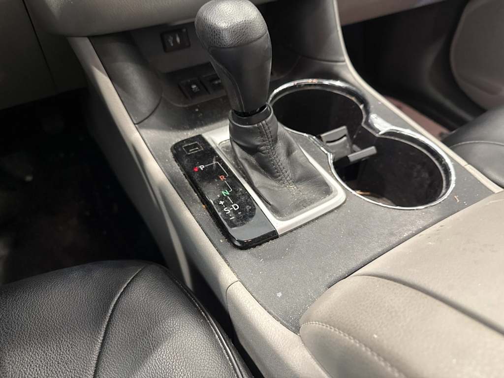 Thumbnail: 2015 Toyota Highlander - 15