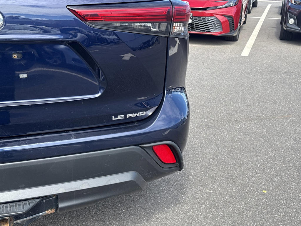 Thumbnail: 2022 Toyota Highlander - 19