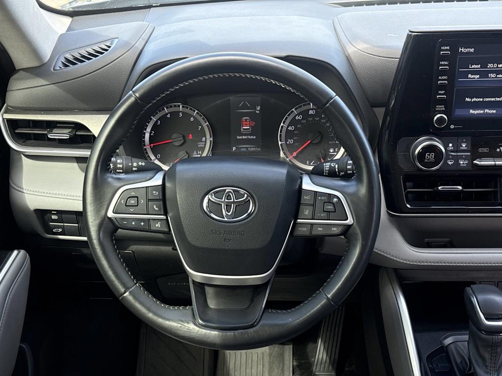 Thumbnail: 2022 Toyota Highlander - 12