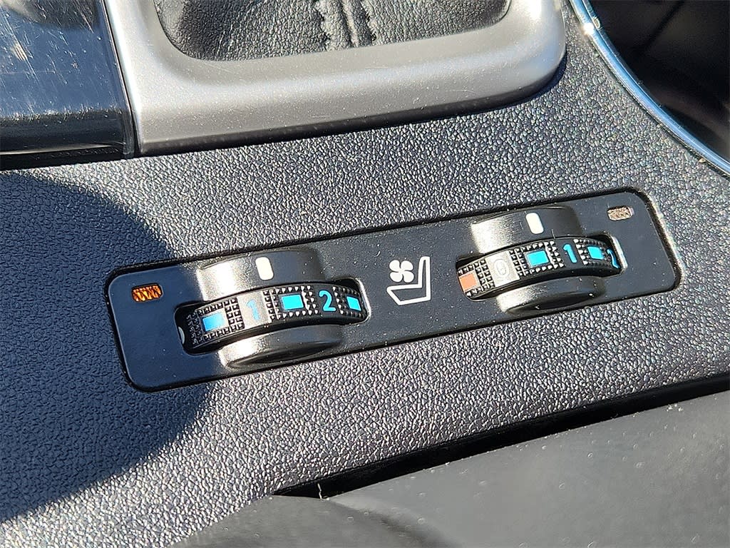 2015 Toyota Highlander Limited 7