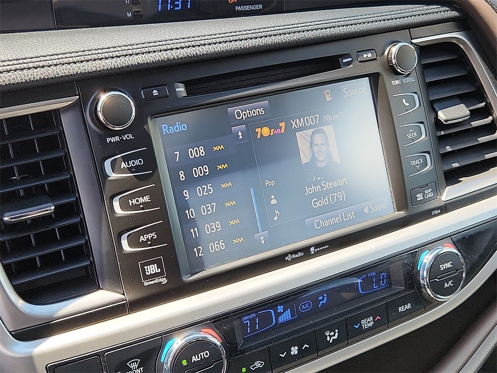 2015 Toyota Highlander Limited 12
