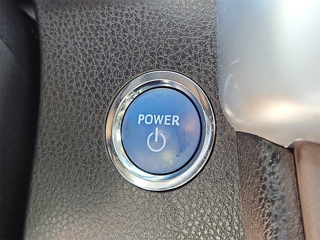 2015 Toyota Highlander Limited 26