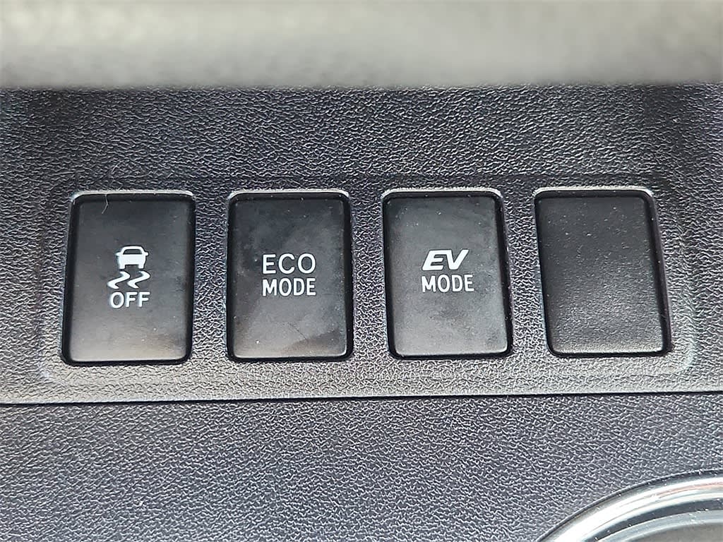 2015 Toyota Highlander Limited 27