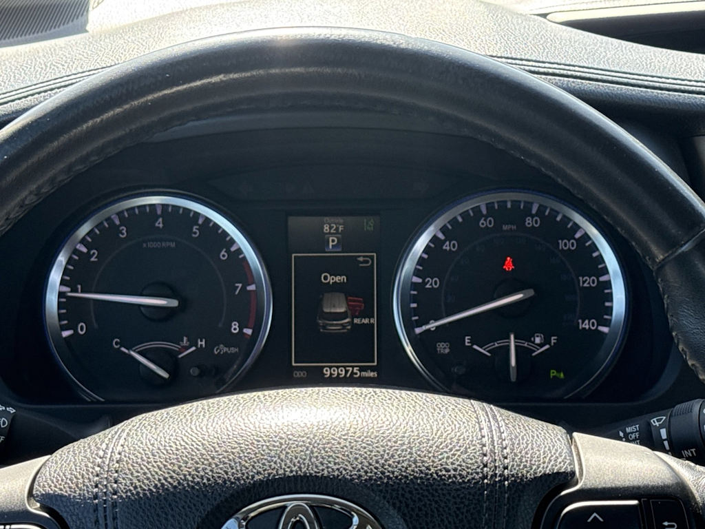 Thumbnail: 2015 Toyota Highlander - 16