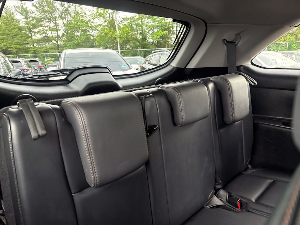 Thumbnail: 2015 Toyota Highlander - 23