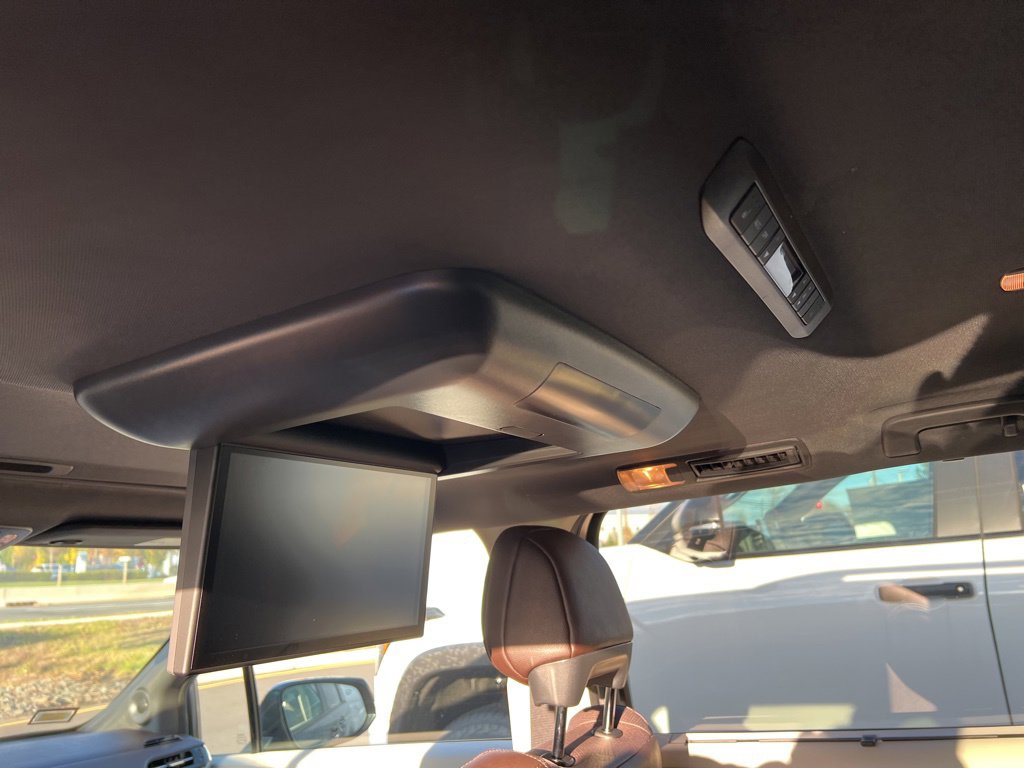 Thumbnail: 2023 Toyota Sienna - 14