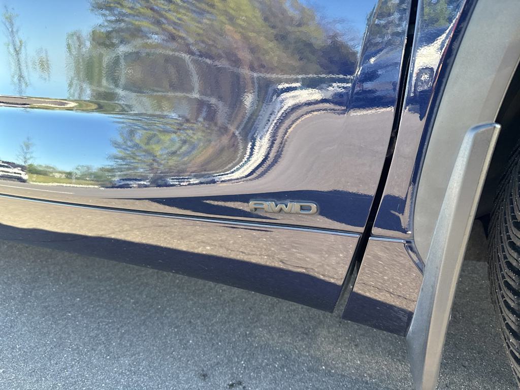 Thumbnail: 2021 Toyota Highlander - 20