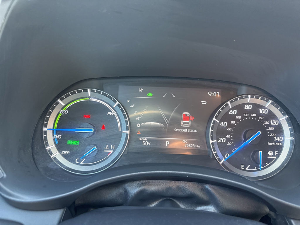 Thumbnail: 2021 Toyota Highlander - 16