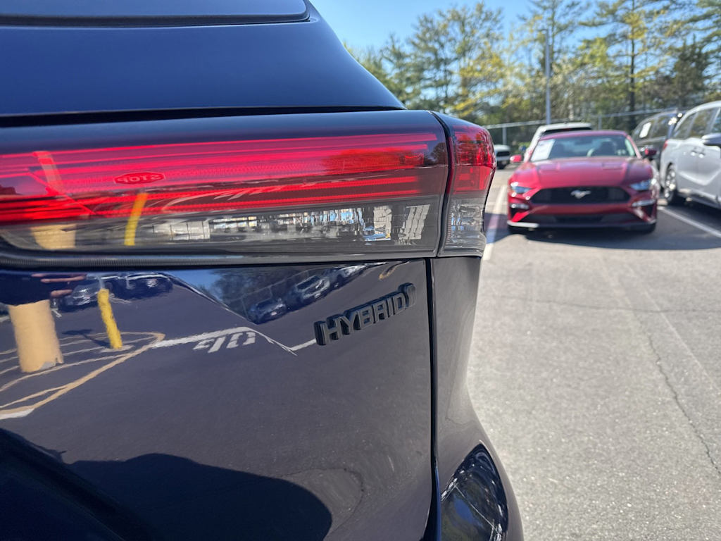 Thumbnail: 2021 Toyota Highlander - 19