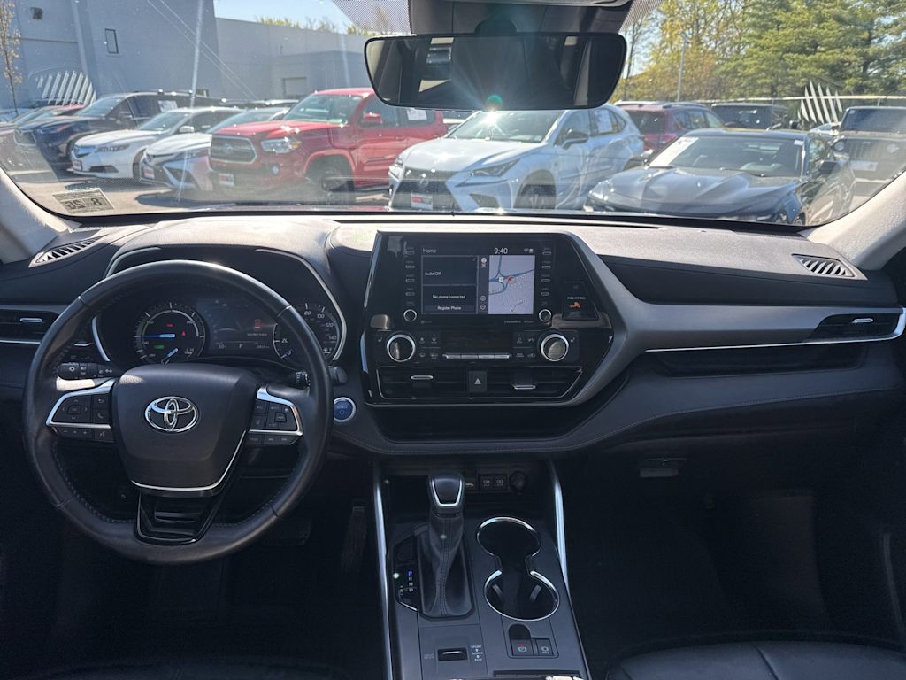 Thumbnail: 2021 Toyota Highlander - 13