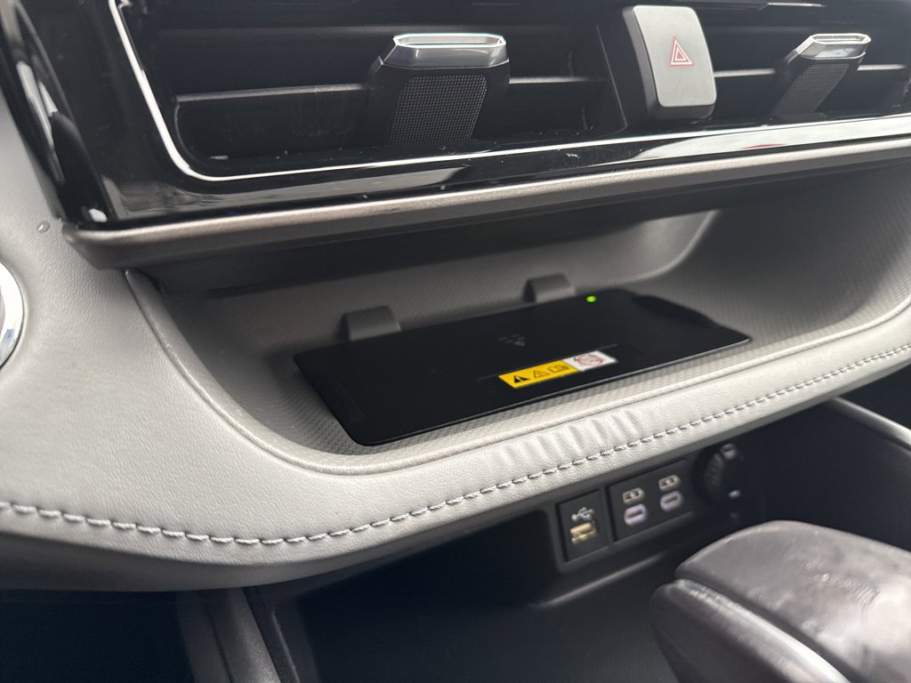 Thumbnail: 2023 Toyota Highlander - 26