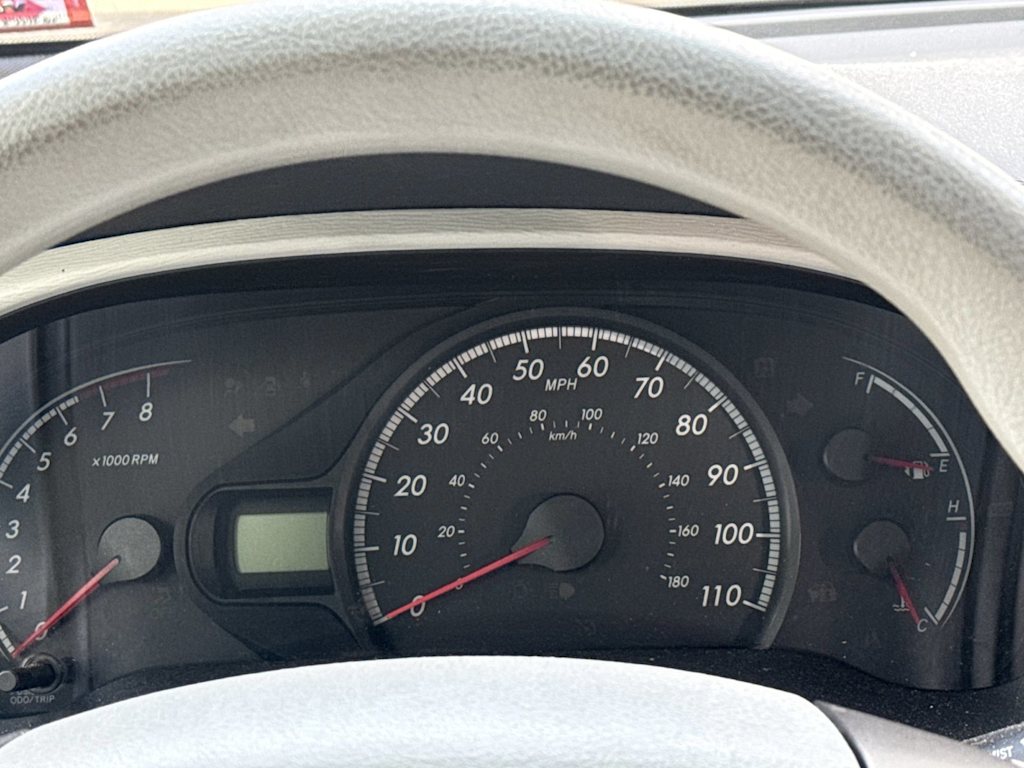 Thumbnail: 2012 Toyota Sienna - 14