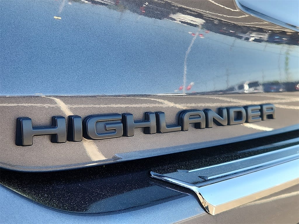 2022 Toyota Highlander XSE 29