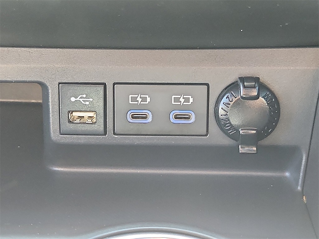 2022 Toyota Highlander XSE 27