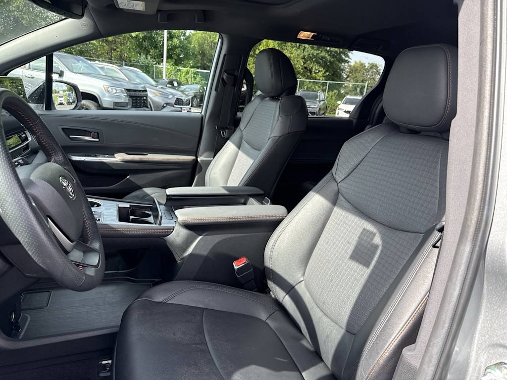 Thumbnail: 2024 Toyota Sienna - 9