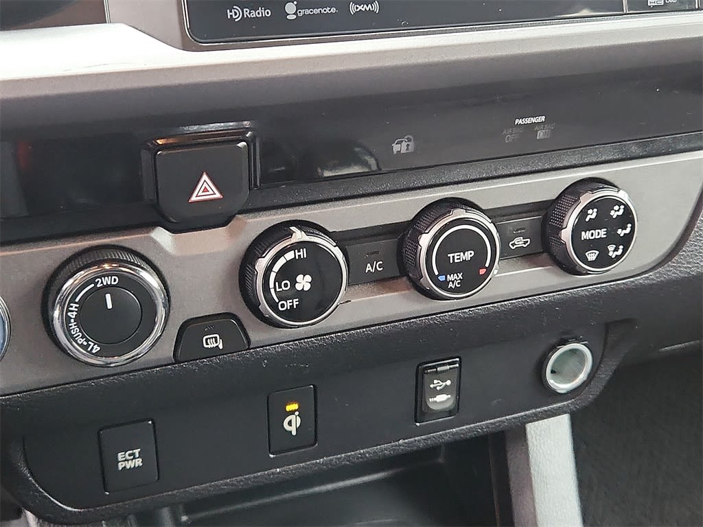 2016 Toyota Tacoma TRD Off-Road 21