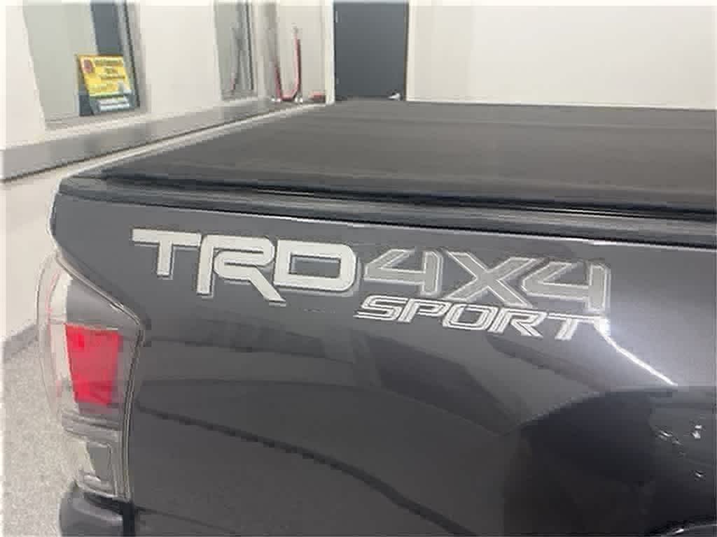 2020 Toyota Tacoma TRD Sport 4