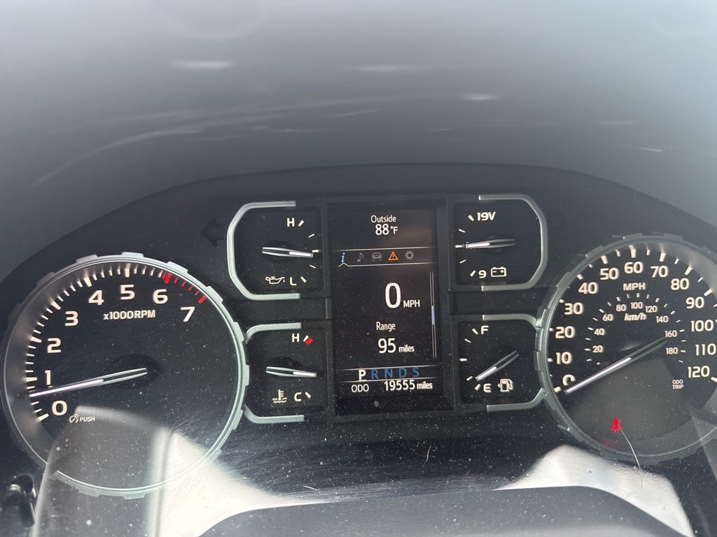 Thumbnail: 2021 Toyota Tundra - 15