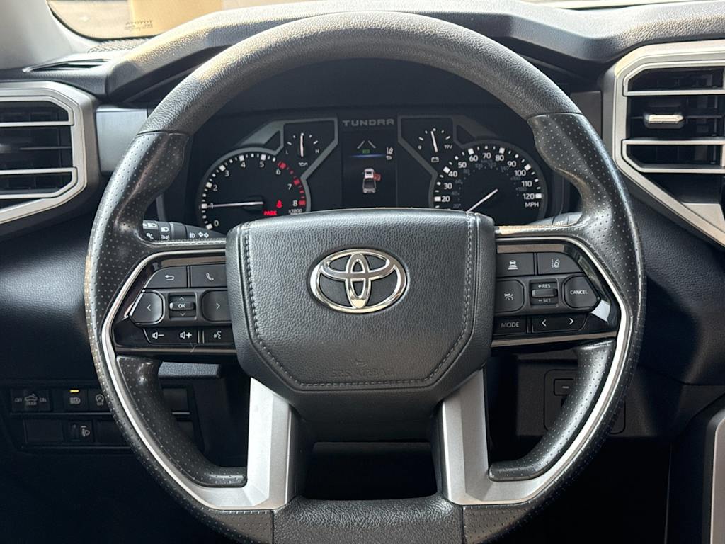 Thumbnail: 2024 Toyota Tundra - 12