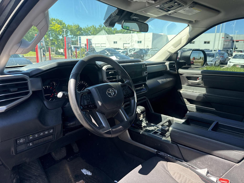 Thumbnail: 2024 Toyota Tundra - 2