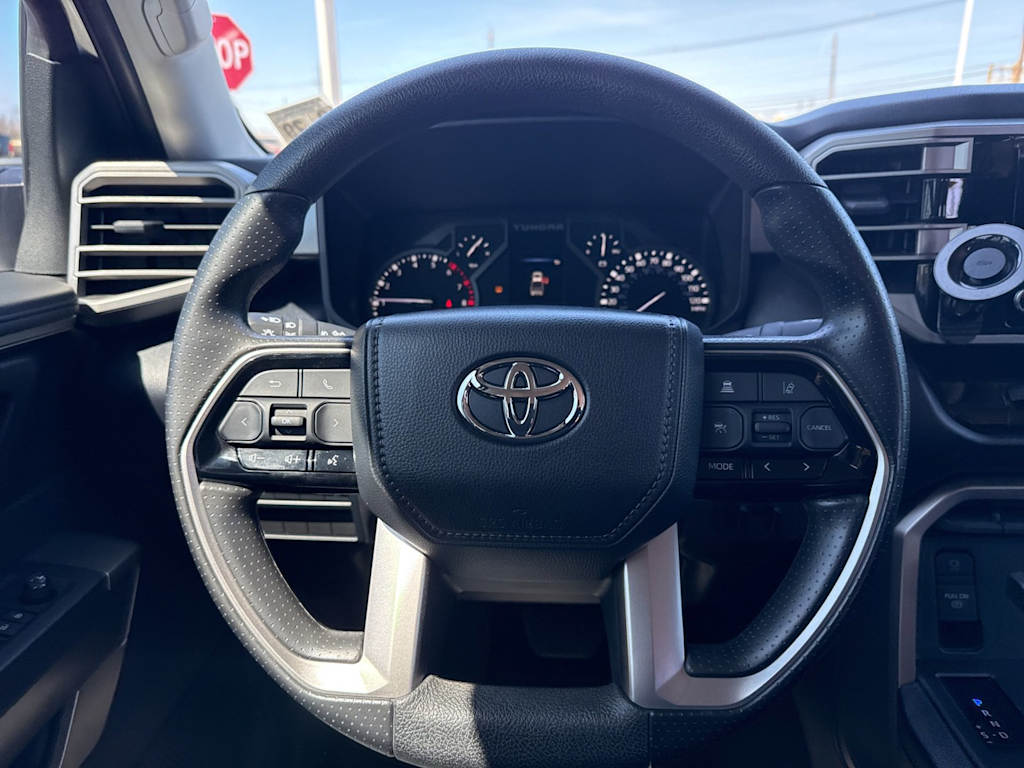 Thumbnail: 2024 Toyota Tundra - 12