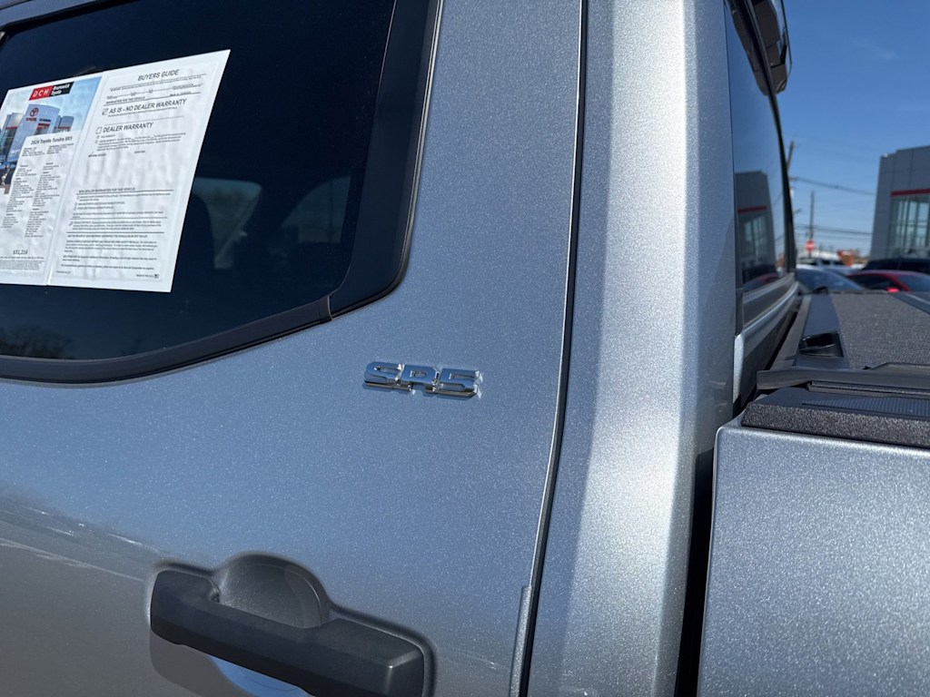 Thumbnail: 2024 Toyota Tundra - 9