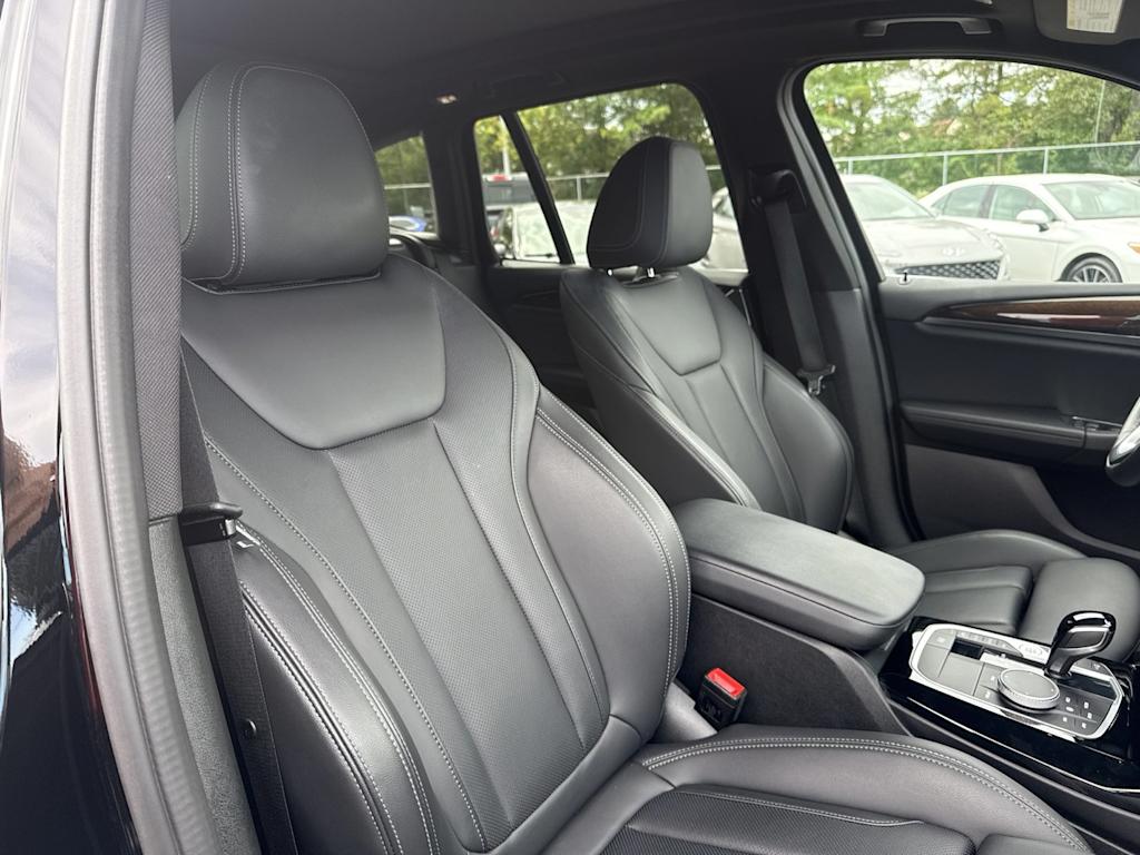 Thumbnail: 2022 BMW X3 - 10