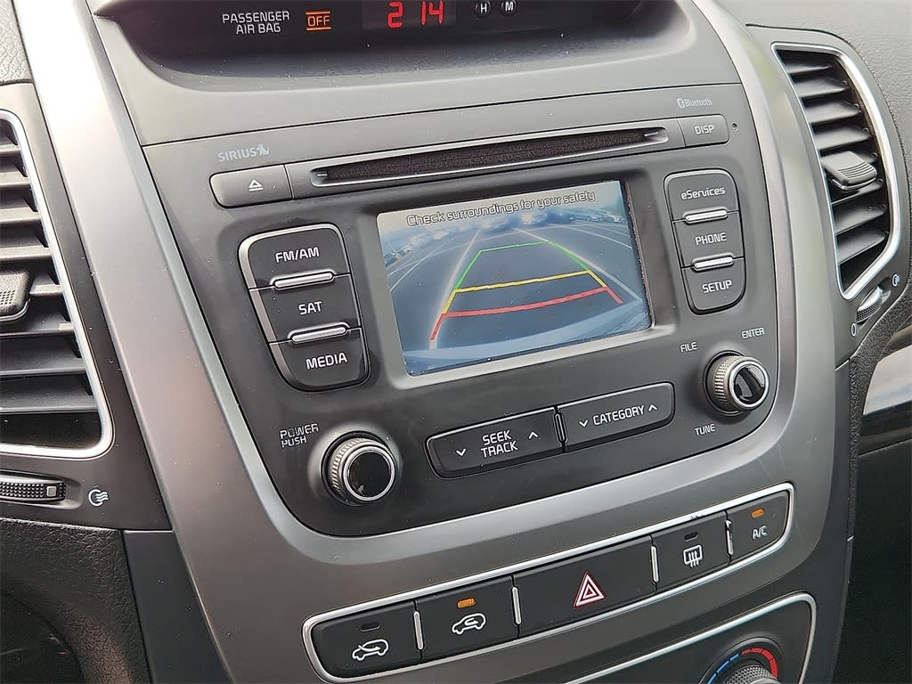 2015 Kia Sorento LX 22