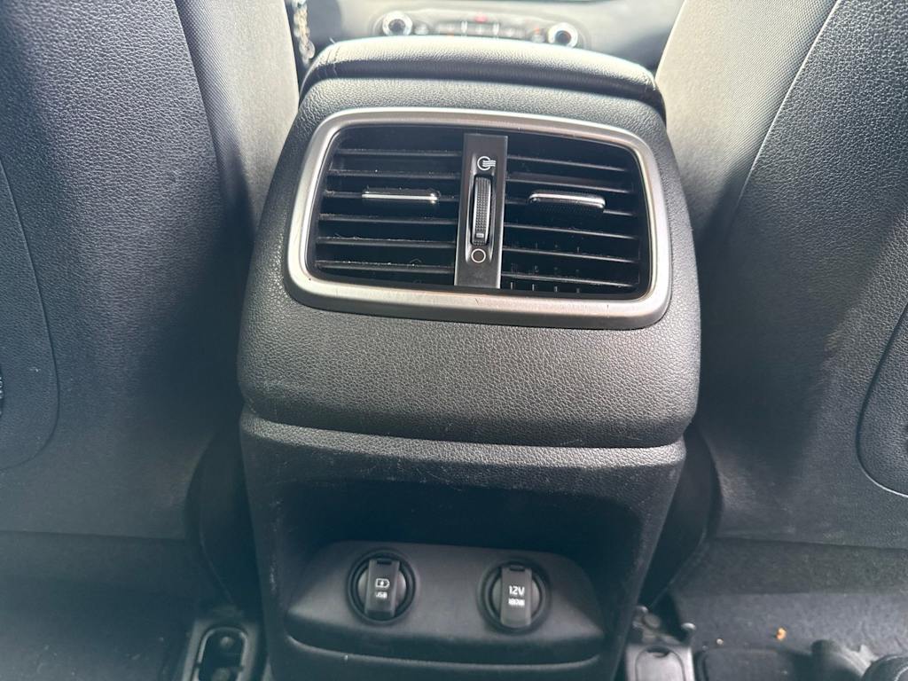 Thumbnail: 2019 Kia Sorento - 30