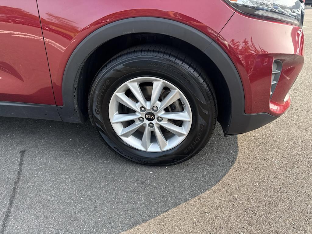Thumbnail: 2019 Kia Sorento - 7
