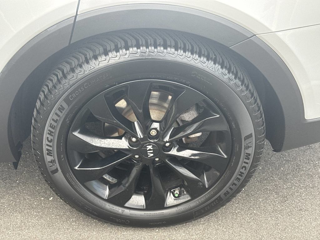 Thumbnail: 2020 Kia Sorento - 6