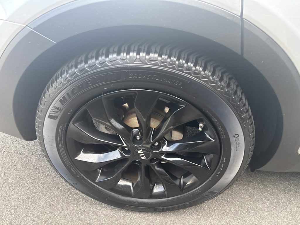 Thumbnail: 2020 Kia Sorento - 17