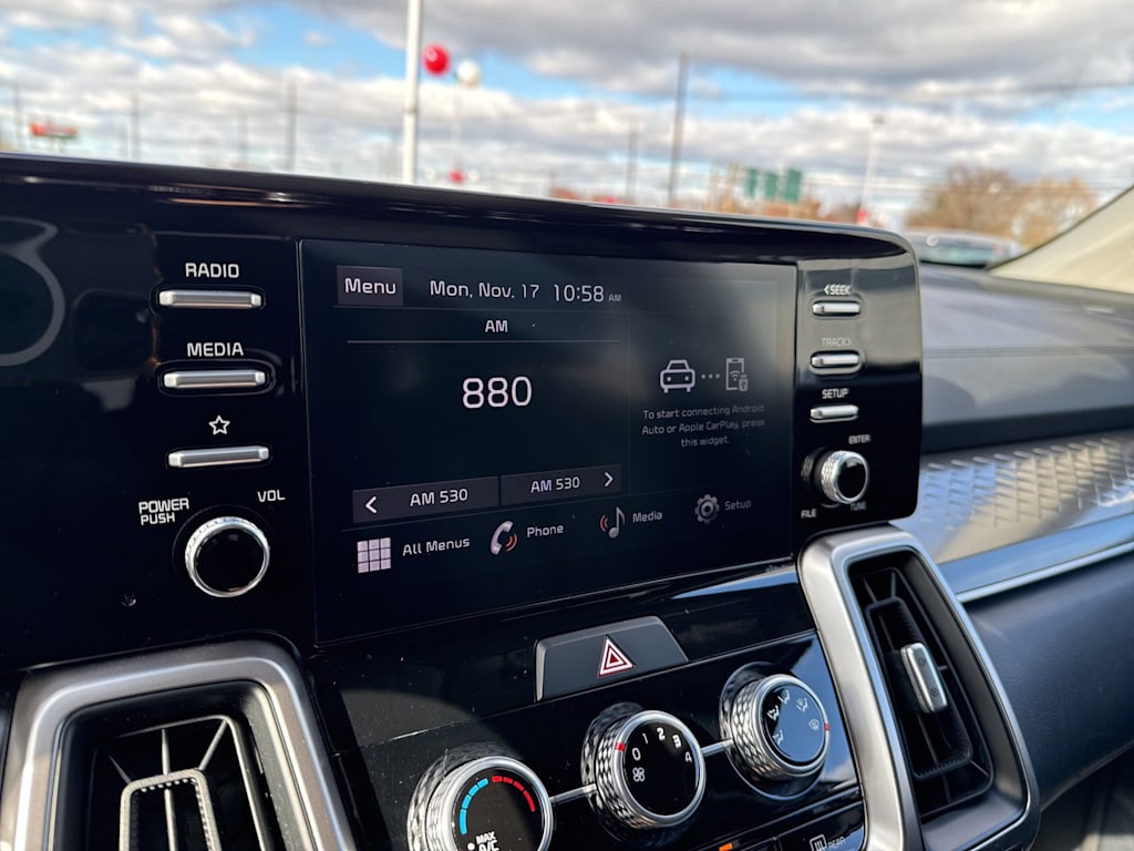 Thumbnail: 2022 Kia Sorento - 14