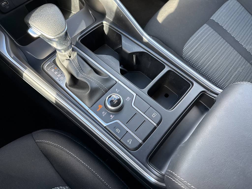 Thumbnail: 2022 Kia Sorento - 15