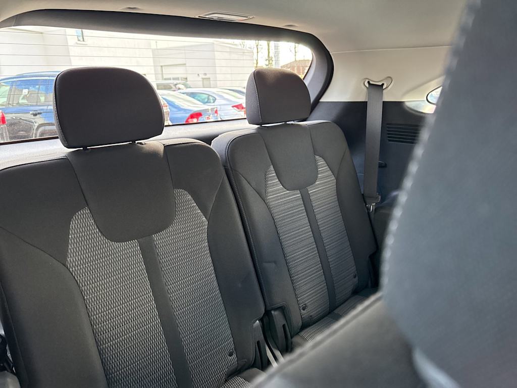 Thumbnail: 2022 Kia Sorento - 22